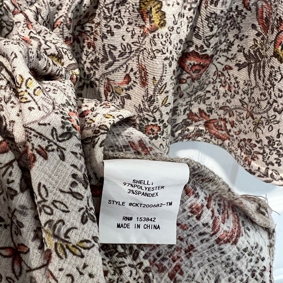 Melloday Wrap Peplum - Picture 4 of 5